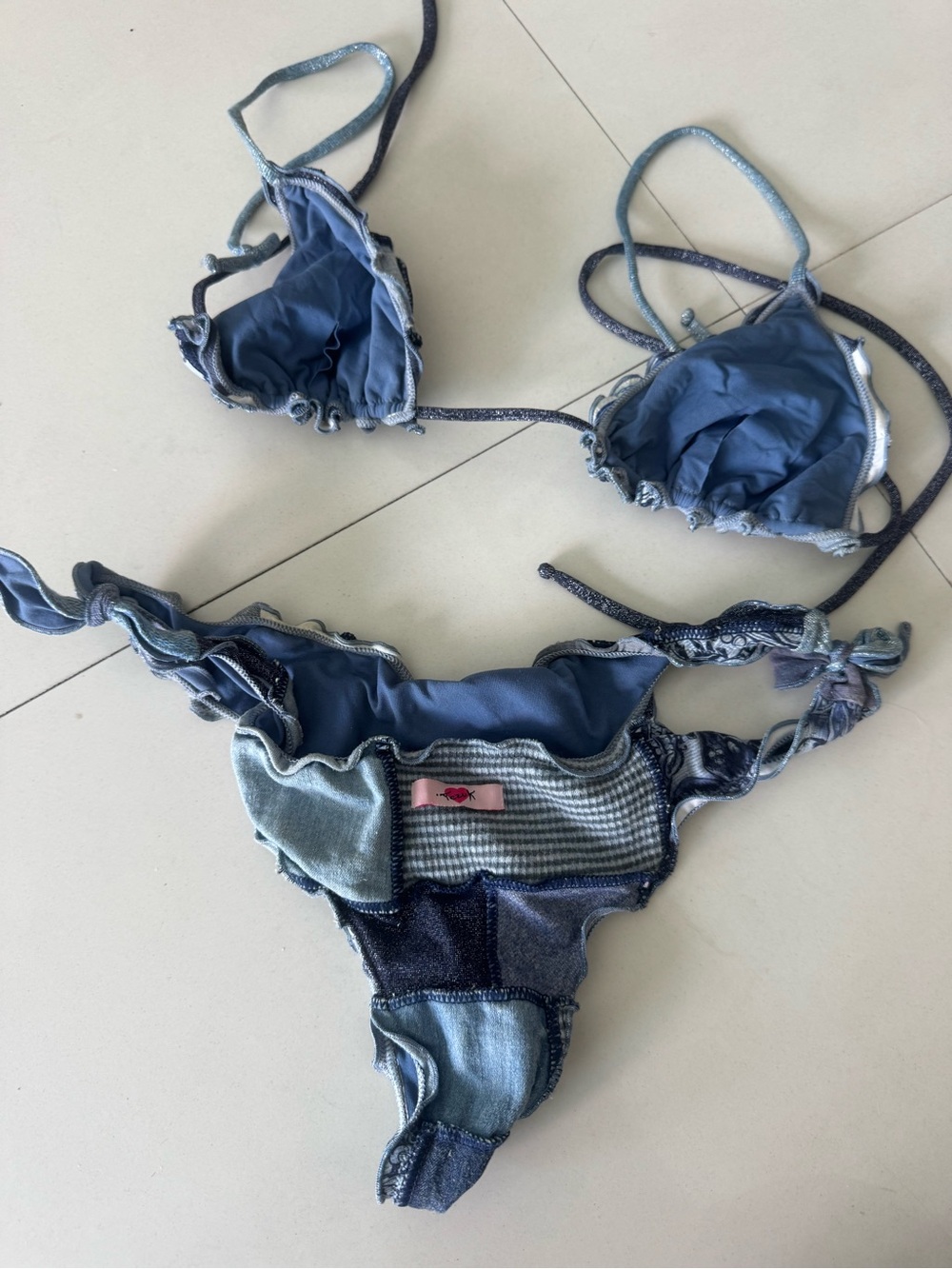 Women's Patchwork Ruffled Triangle Bikini Set - Blue - Picture 3 of 3